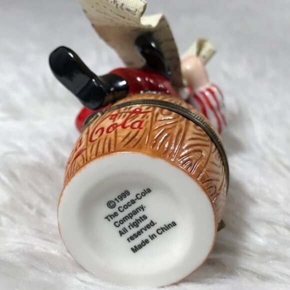 NWOT Vintage Coca-Cola Sitting Santa w/List Ornament Keepsake Box - Picture 12 of 13